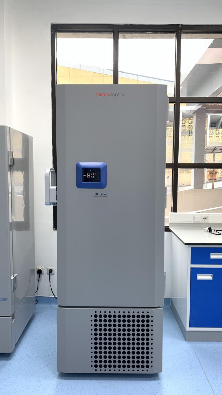 Ultra-Low Freezers, -50°C to -86°C - Thermo Scientiffic